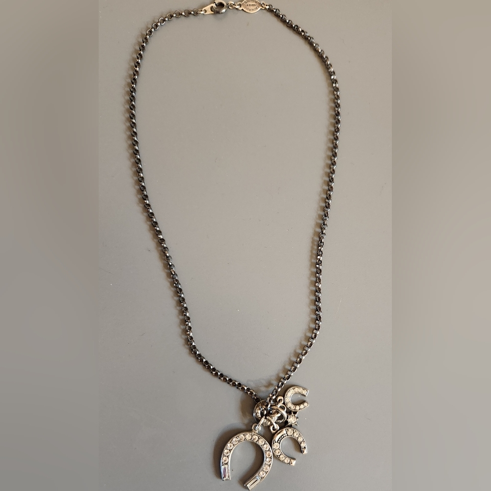 La Vie Parisienne Horseshoe Pendant Necklace, Silver